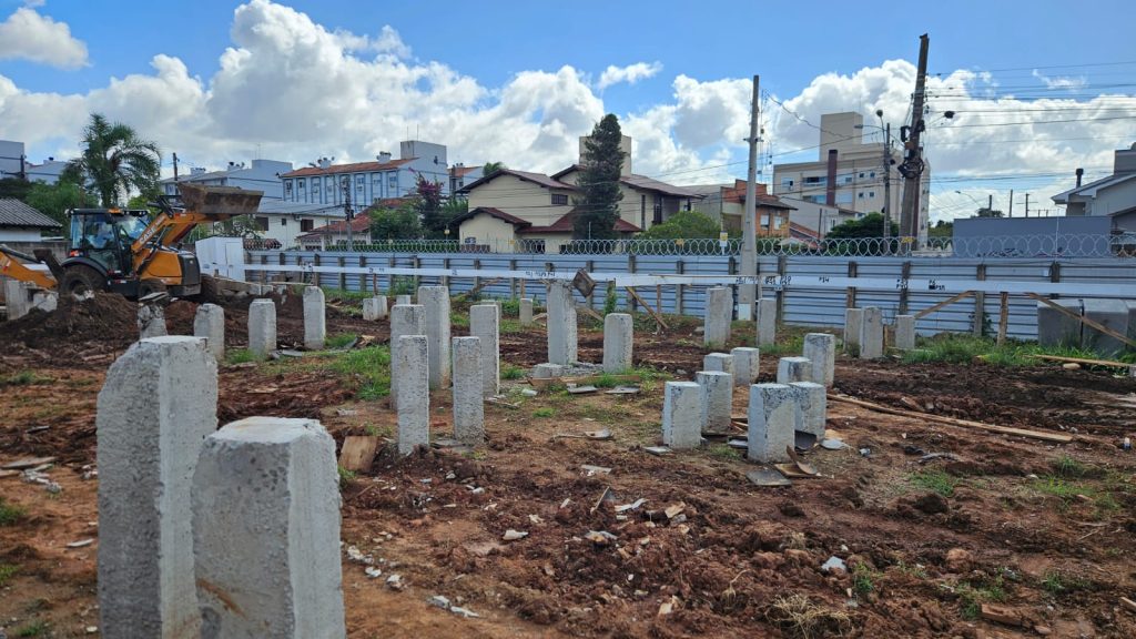 ABRIL - 2026